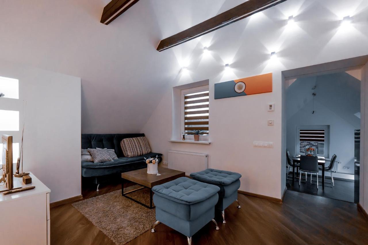 Stylish, Modern Apartment Near Vilnius Old Town Exterior foto
